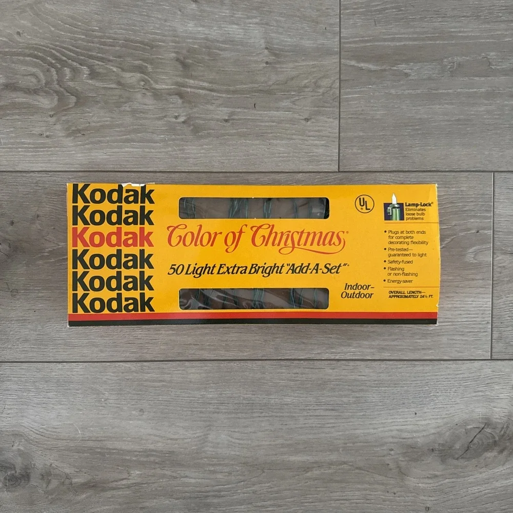 Vintage 1991 Kodak Color of‎ Christmas 50 Light Extra Bright Add-A-Set 24' Decor
